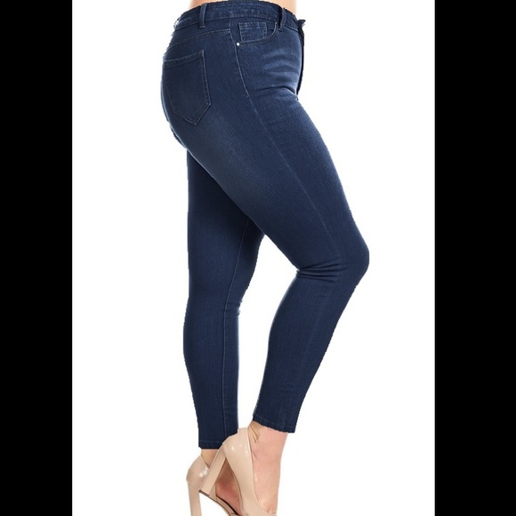 ð¥SOLD OUT!!ð¥New Plus Size Denim Stretch Jeans - Picture 2 of 3